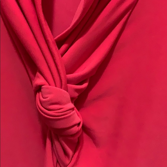 Pink Sleeveless Blouse - Picture 4 of 6